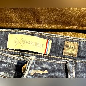 Seeker Straight Stretch Jean Originally from The Buckle